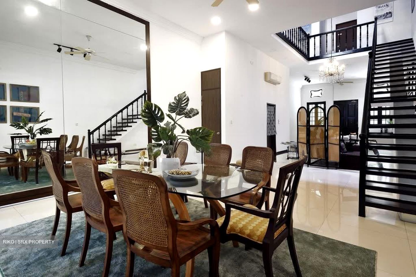 Saunders Road (D9), Terrace #600948871